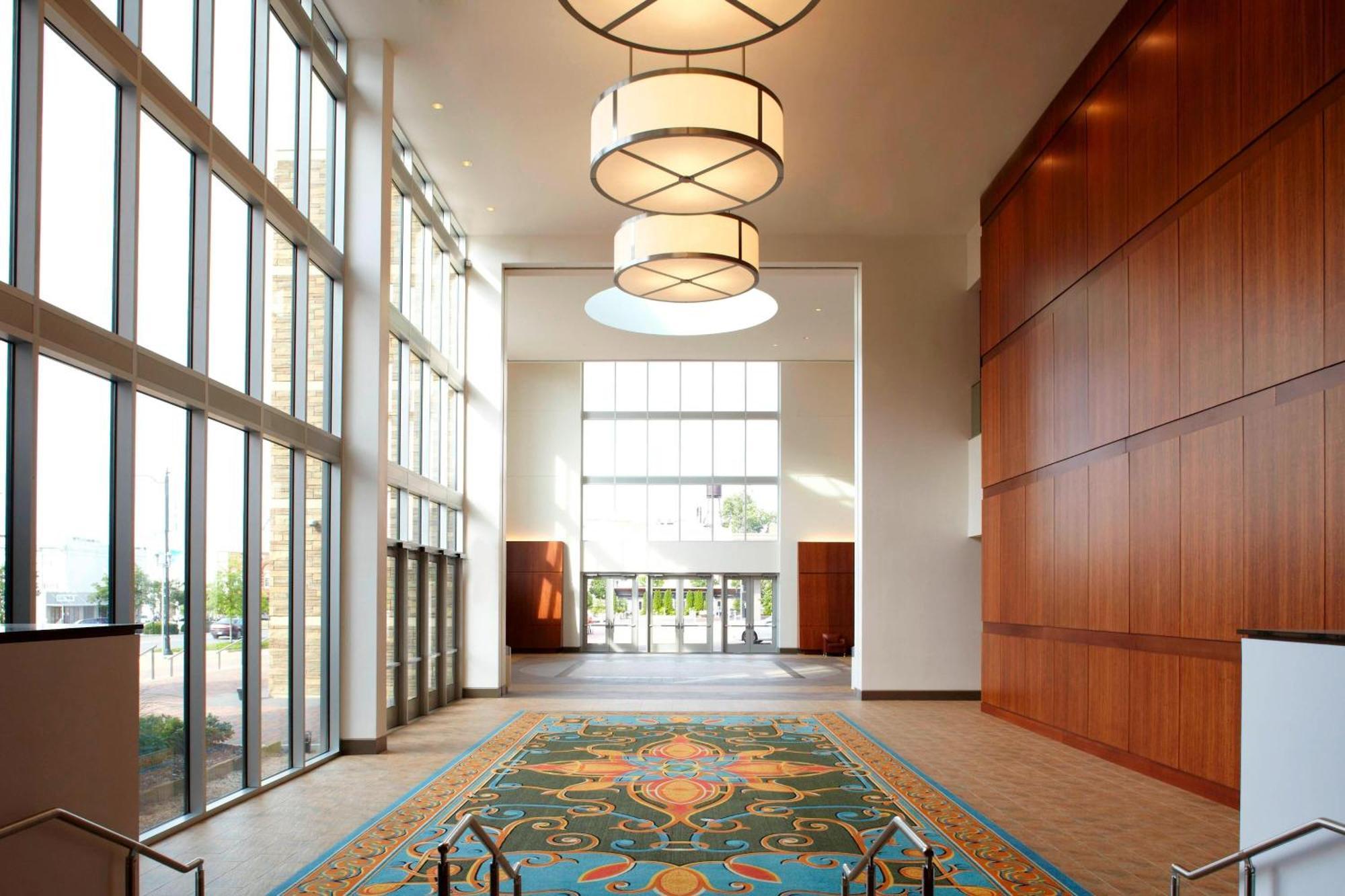 Renaissance Montgomery Hotel & Spa At The Convention Center Exterior photo