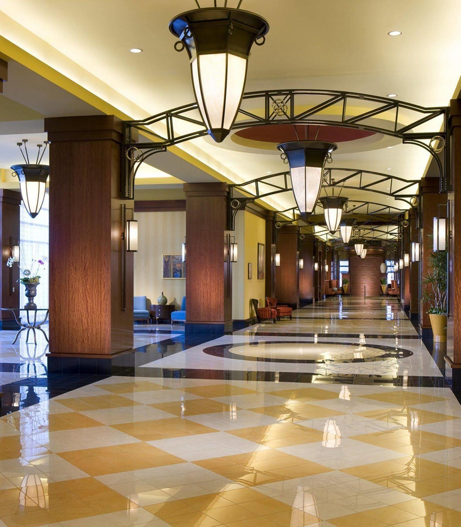 Renaissance Montgomery Hotel & Spa At The Convention Center Exterior photo